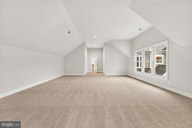 1711 DREWLAINE DR, Vienna, VA 22182