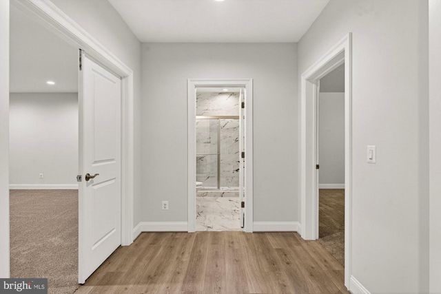 1711 DREWLAINE DR, Vienna, VA 22182