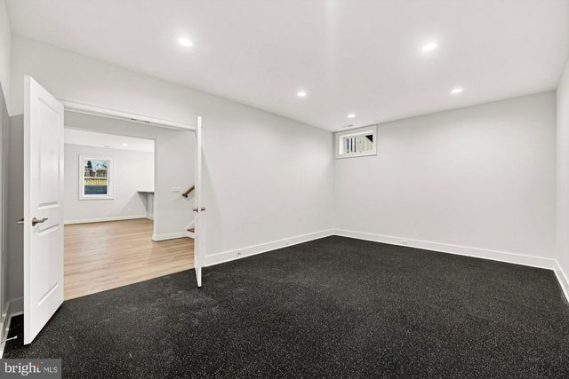 1711 DREWLAINE DR, Vienna, VA 22182