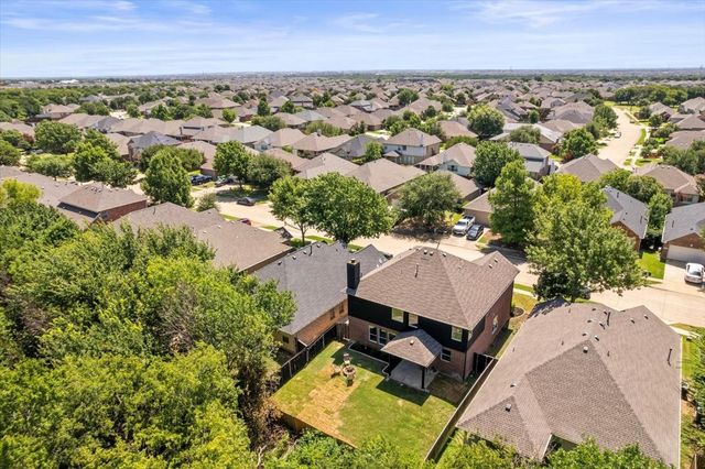 812 Creekside Drive, Little Elm, TX 75068