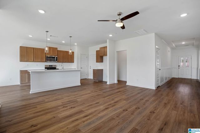 8155 KIMBRELL STATION LOOP, Mccalla, AL 35111