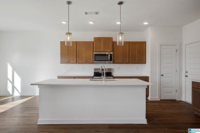 8155 KIMBRELL STATION LOOP, Mccalla, AL 35111