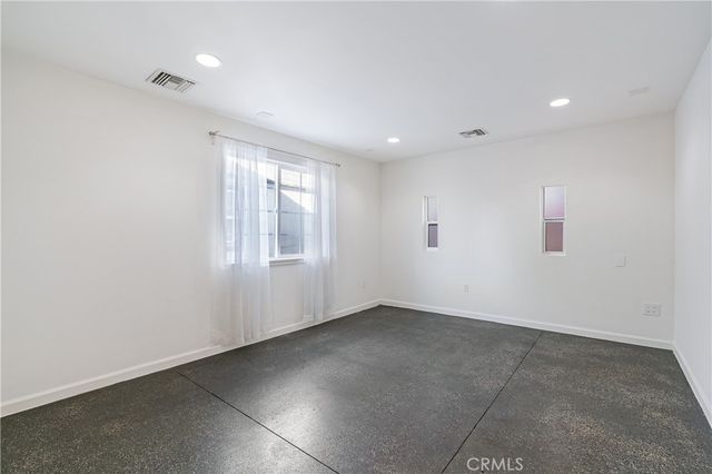 17329 Burbank Boulevard, Encino, CA 91316