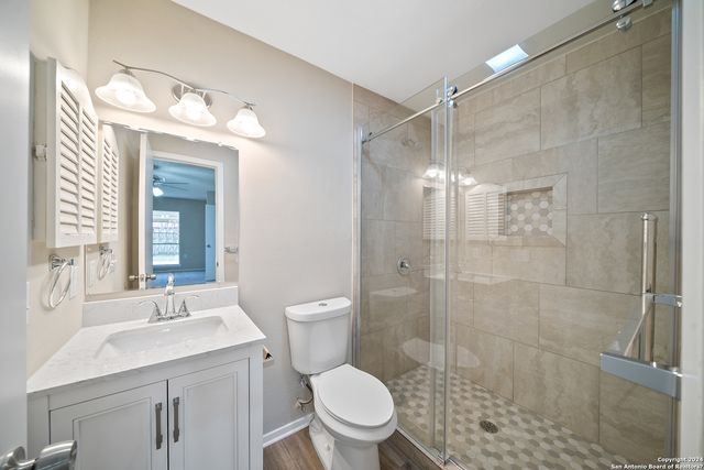 9462 Bowen Dr, San Antonio, TX 78250