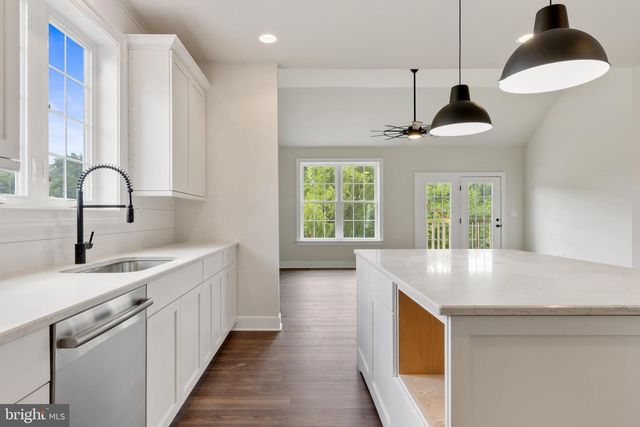 165 TRINITY DR, Oxford, PA 19363