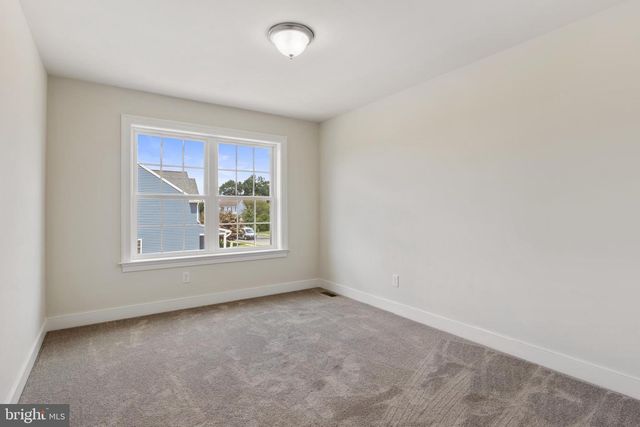 165 TRINITY DR, Oxford, PA 19363