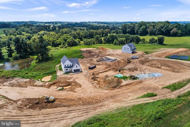 165 TRINITY DR, Oxford, PA 19363