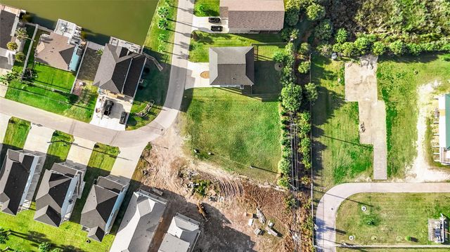 3935 Laguna Drive, Galveston, TX 77554