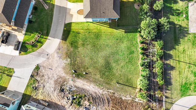 3935 Laguna Drive, Galveston, TX 77554