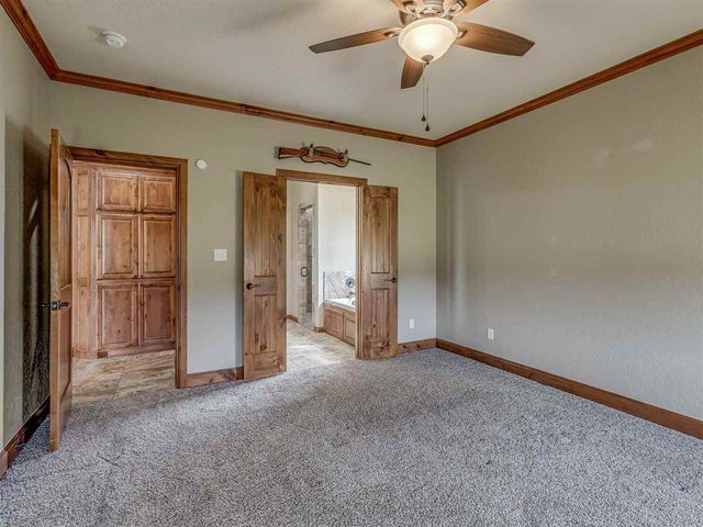 11663 NE Happy Hollow Rd, Elgin, OK 73538