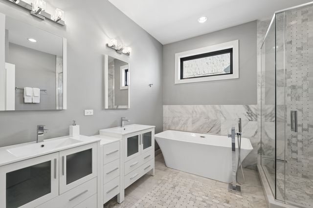 4220 S Ellis Avenue 4N, Chicago, IL 60653