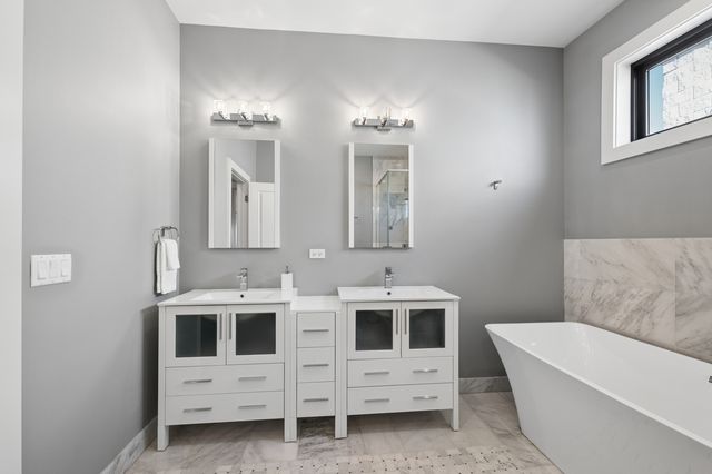 4220 S Ellis Avenue 4N, Chicago, IL 60653