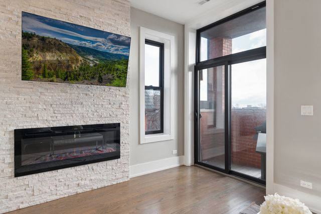 4220 S Ellis Avenue 4N, Chicago, IL 60653