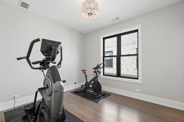 4220 S Ellis Avenue 4N, Chicago, IL 60653