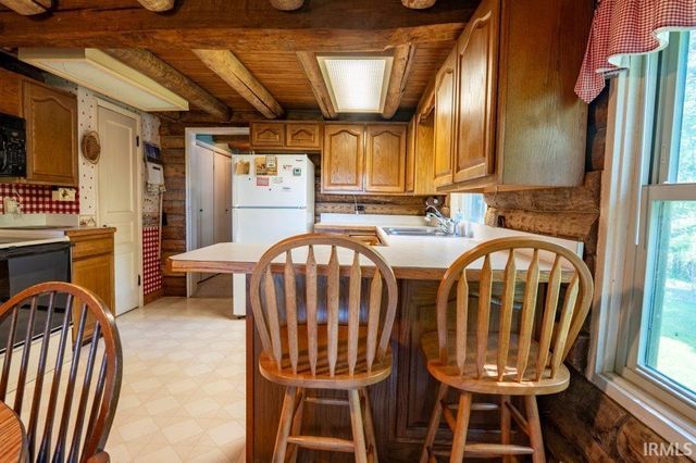 7530 E Pine Grove Road, Bloomington, IN 47401
