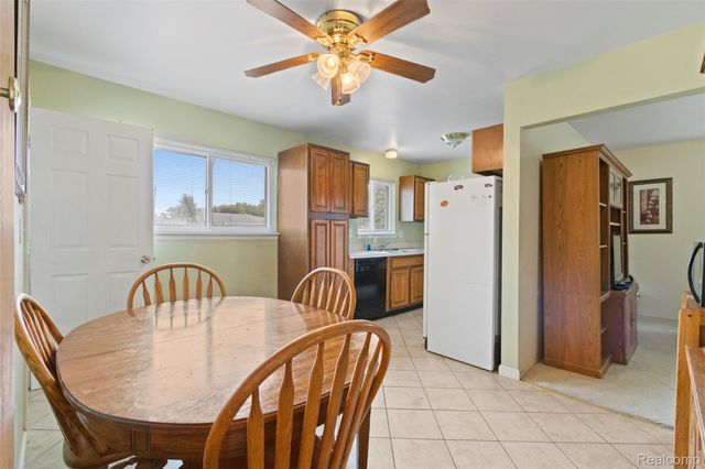 33432 Balmoral Street, Westland, MI 48185