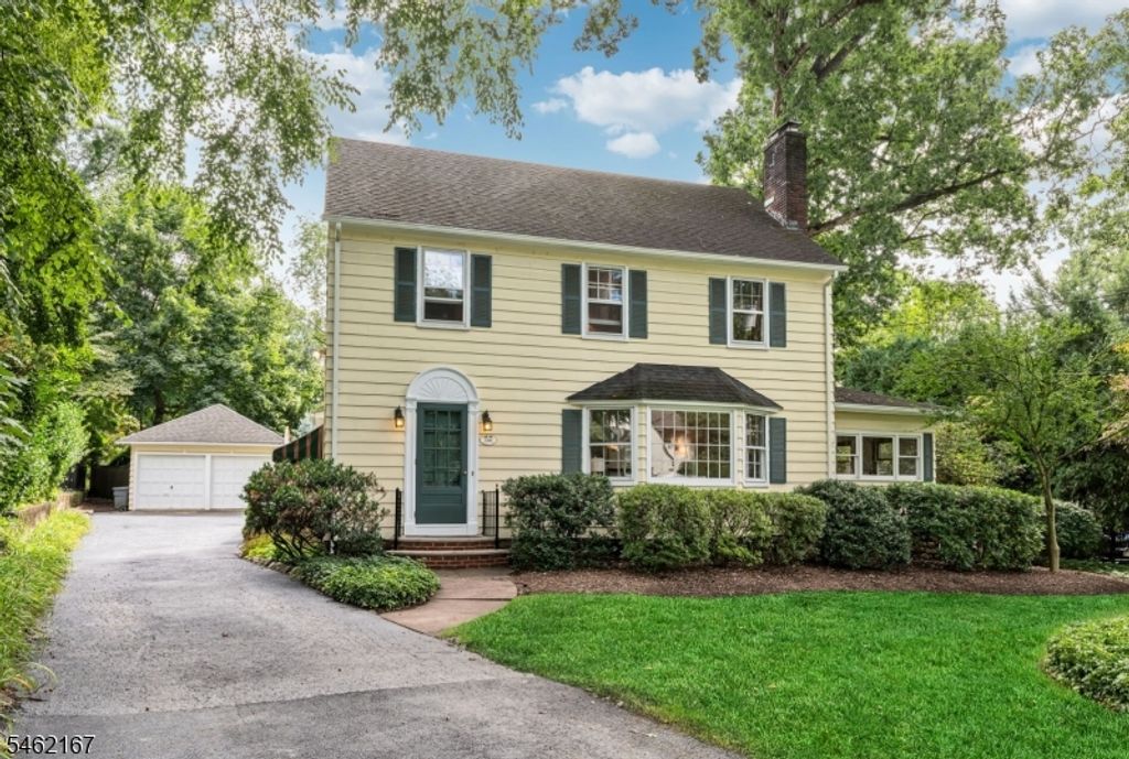 140 Unadilla Rd, Ridgewood Village, NJ 07450 — photo 2