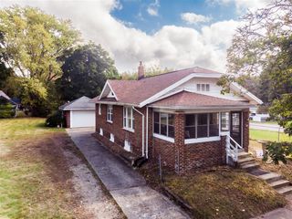 1239 Woodbridge Street, Jackson, MI 49203