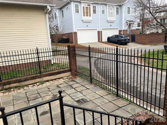 711 E 9th Street, Charlotte, NC 28202