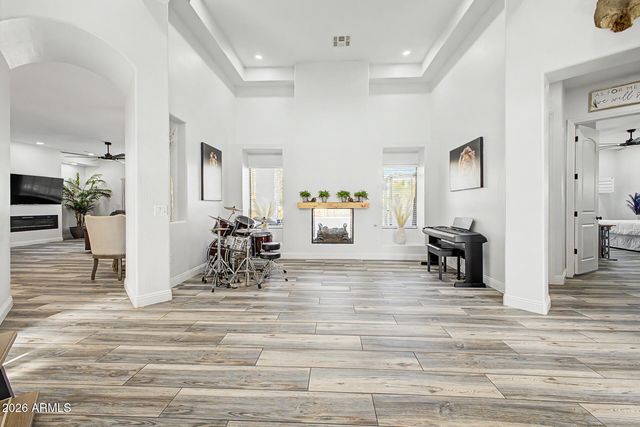 529 S VAL VISTA Road, Apache Junction, AZ 85119