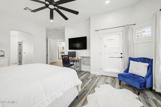 529 S VAL VISTA Road, Apache Junction, AZ 85119