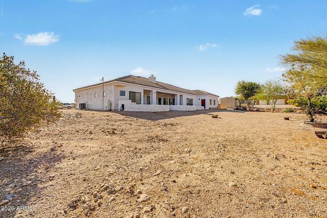 529 S VAL VISTA Road, Apache Junction, AZ 85119