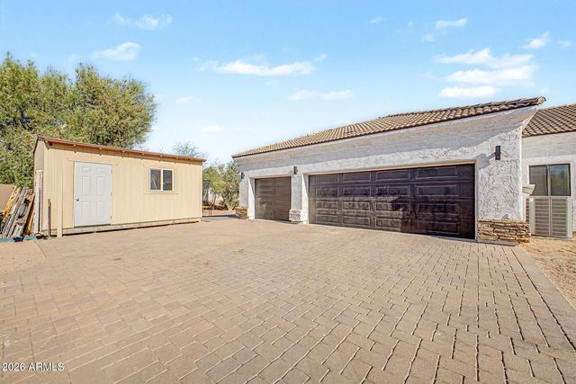529 S VAL VISTA Road, Apache Junction, AZ 85119