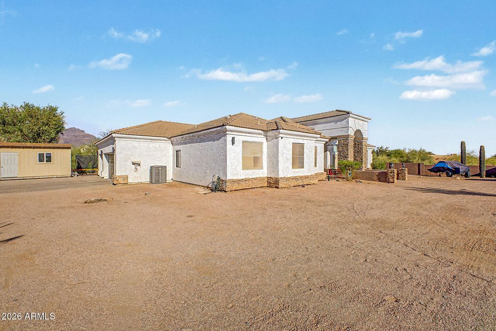 529 S VAL VISTA Road, Apache Junction, AZ 85119 — photo 5