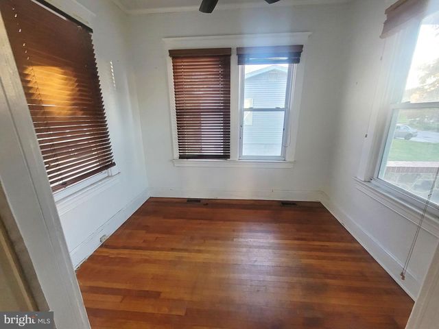 2117 LORRAINE AVE, Gwynn Oak, MD 21207