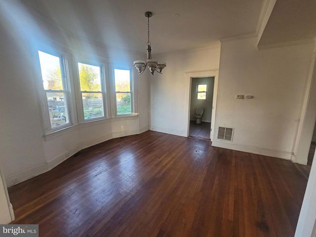 2117 LORRAINE AVE, Gwynn Oak, MD 21207