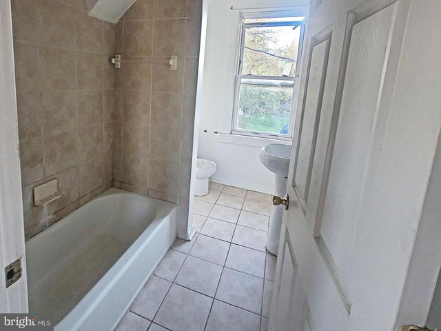 2117 LORRAINE AVE, Gwynn Oak, MD 21207
