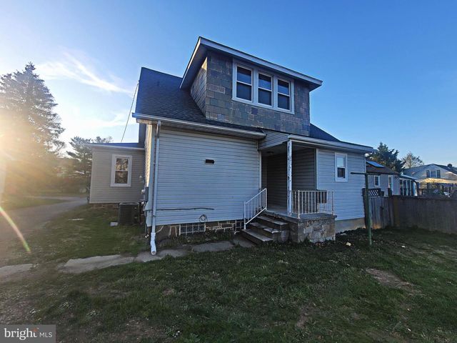 2117 LORRAINE AVE, Gwynn Oak, MD 21207