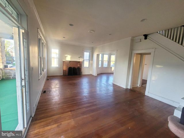 2117 LORRAINE AVE, Gwynn Oak, MD 21207