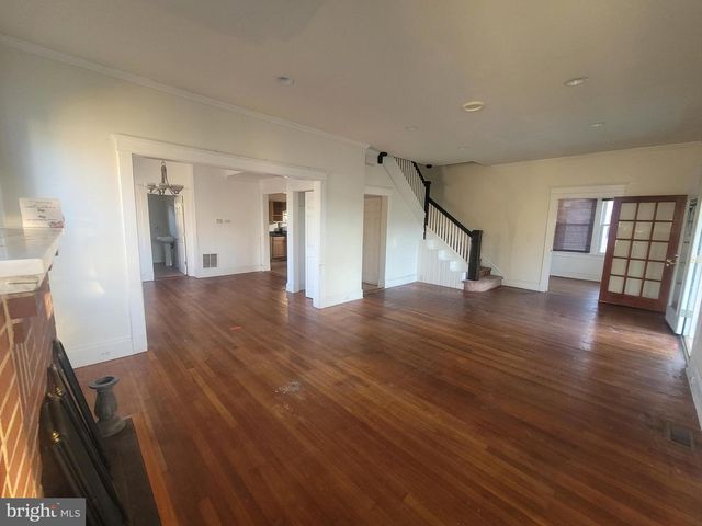 2117 LORRAINE AVE, Gwynn Oak, MD 21207