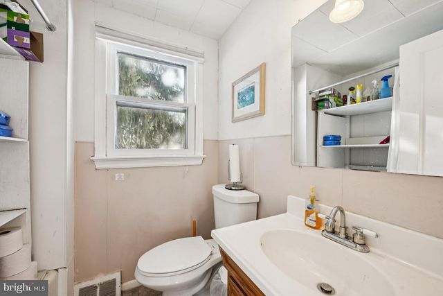 4510 CHURCH RD, Mount Laurel, NJ 08054