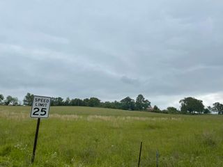 1007 Collins, 4, Ava, MO 65608