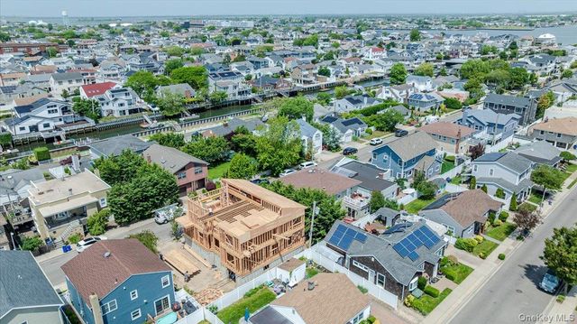 10 Kirkwood Street, Long Beach, NY 11561