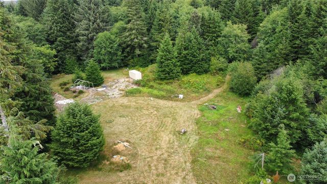 1608 E Hoquiam Road, Hoquiam, WA 98550