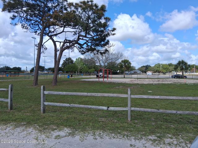 317 W University Boulevard, Melbourne, FL 32901