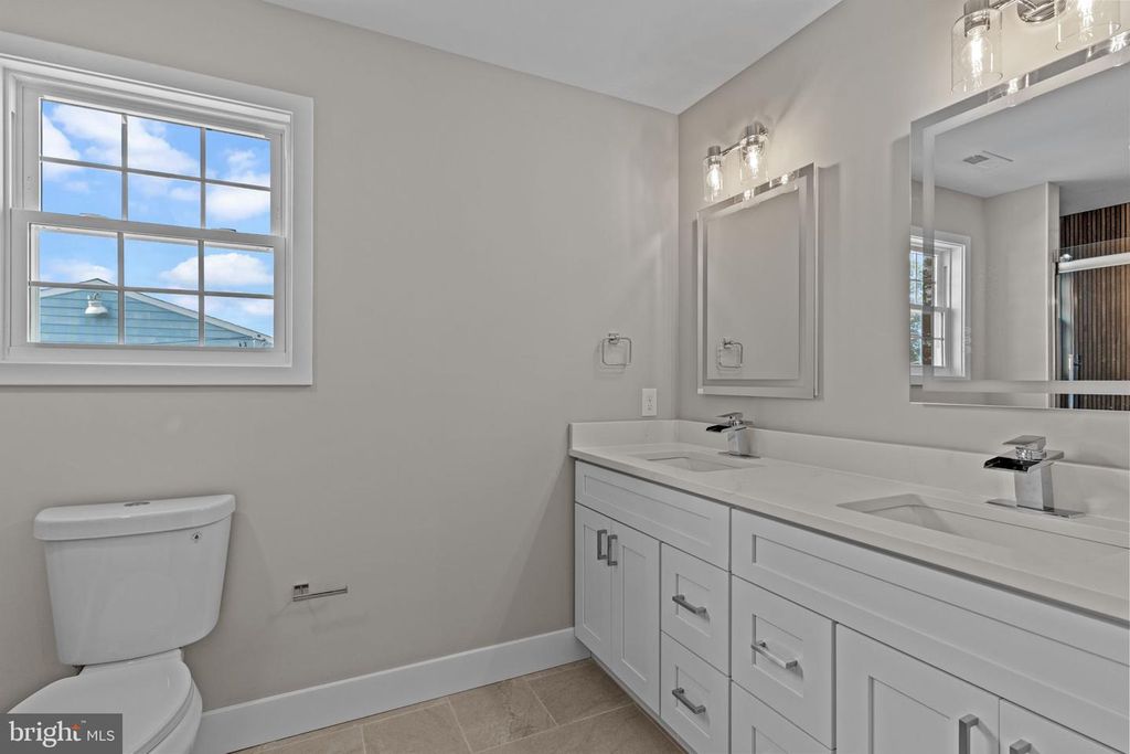 1016 ANNE ST, CROYDON, PA 19021 — photo 4