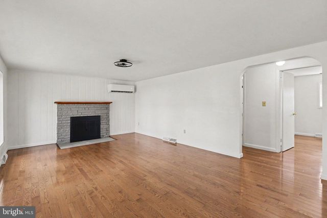 45 WINDY HILL RD, Shermans Dale, PA 17090