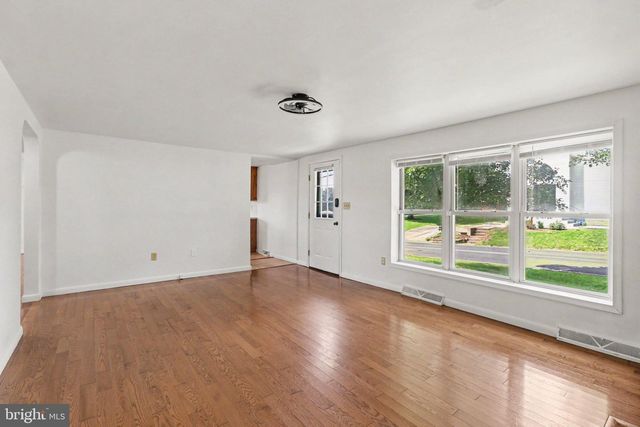 45 WINDY HILL RD, Shermans Dale, PA 17090