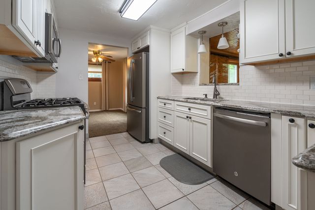 963 Highview ROAD, Baldwin Twp, PA 15234