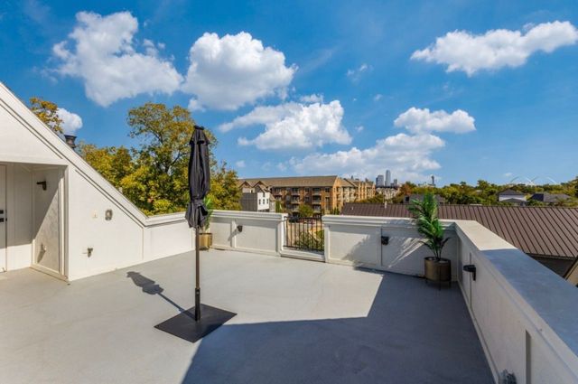 2649 La Altura Lane, Dallas, TX 75212