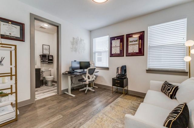 2649 La Altura Lane, Dallas, TX 75212