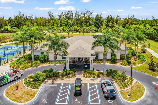 25008 E LENOX CIRCLE, Punta Gorda, FL 33950