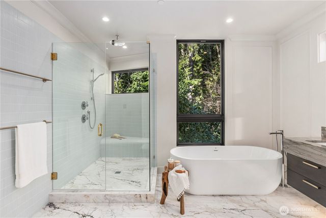 7128 ne 119th Place, Kirkland, WA 98034