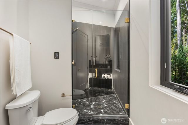 7128 ne 119th Place, Kirkland, WA 98034