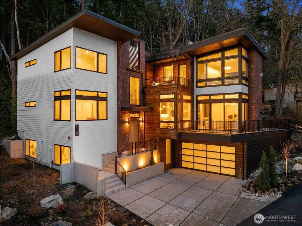 7128 ne 119th Place, Kirkland, WA 98034