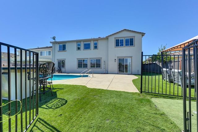 3825 Big Bear St, West Sacramento, CA 95691